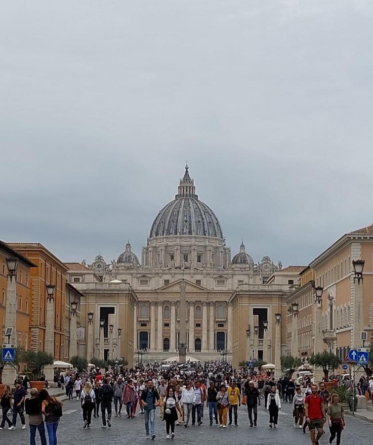 Pantofola Del Papa Luxury At Vatican Apartment Rome Luaran gambar